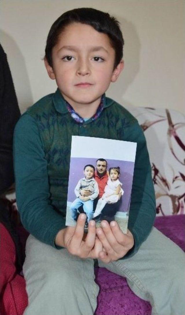 Yeni Yasayla Babalarının Hapisten &Ccedil;ıkmasını Bekliyorlar 2