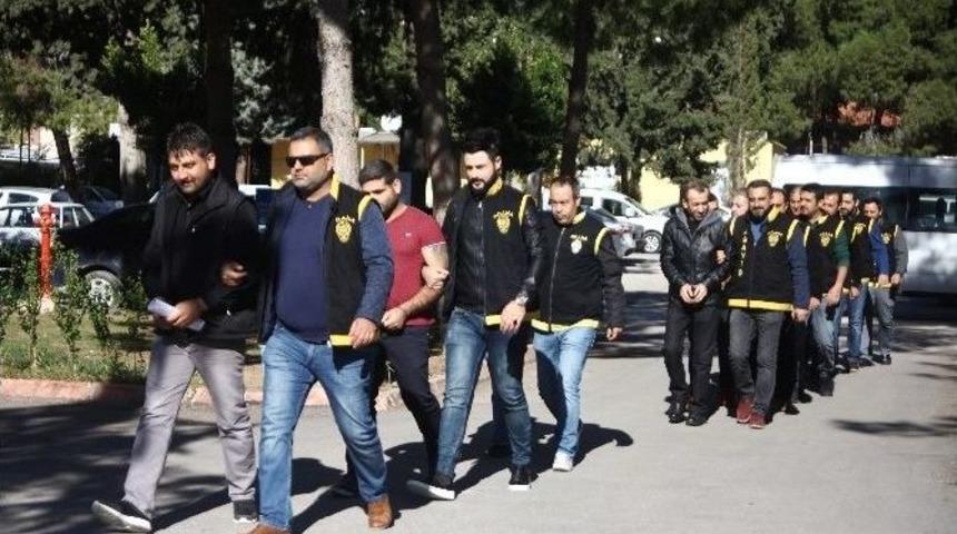 Y&uuml;zden Fazla Kumar Baskını Yedi, &rsquo;sonuna Kadar Devam&rsquo; Dedi