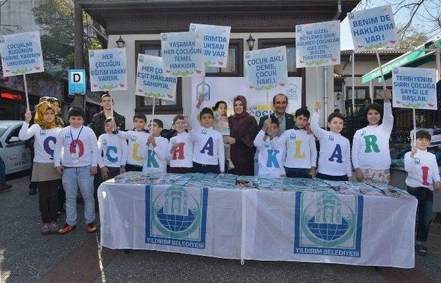 Yıldırım’ın Geleceği Çocukların Ellerinde Yükseliyor