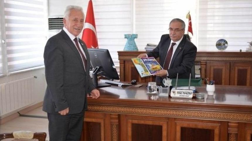 Yeşilay Şube Başkanı Nuri &Ccedil;etin: K&uuml;tahya&rsquo;da 500 G&ouml;n&uuml;ll&uuml; Sporcumuz Var