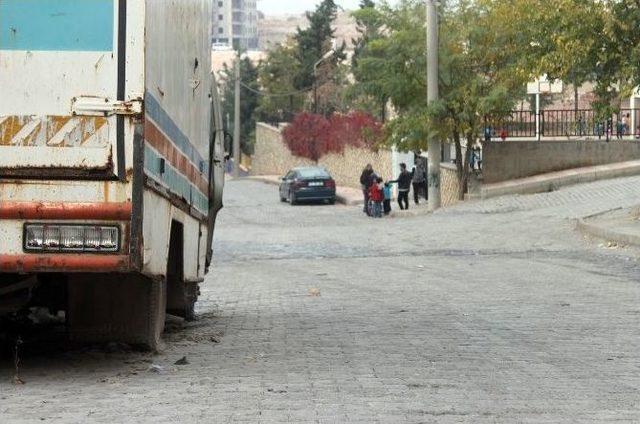 Terk Edilmiş Araç Tehlike Saçıyor