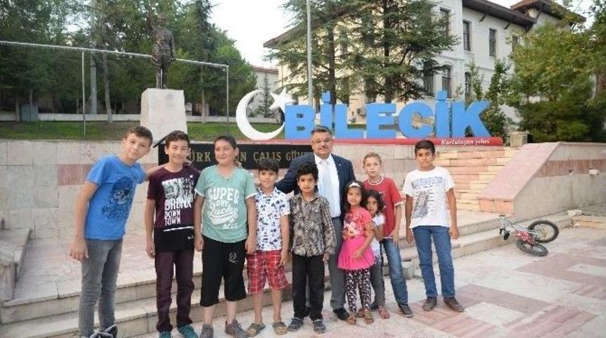 Bilecik Belediye Başkanı Selim Yağcı&rsquo;nın &ldquo;d&uuml;nya &Ccedil;ocuk Hakları G&uuml;n&uuml;&rdquo; Mesajı