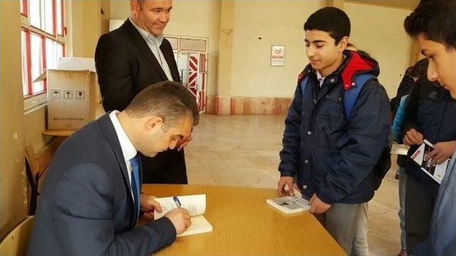 Osmaneli&rsquo;de 8.ci Sınıf &Ouml;ğrencilerine Sınav &Ouml;ncesi Motivasyon Ve Başarı Semineri 2