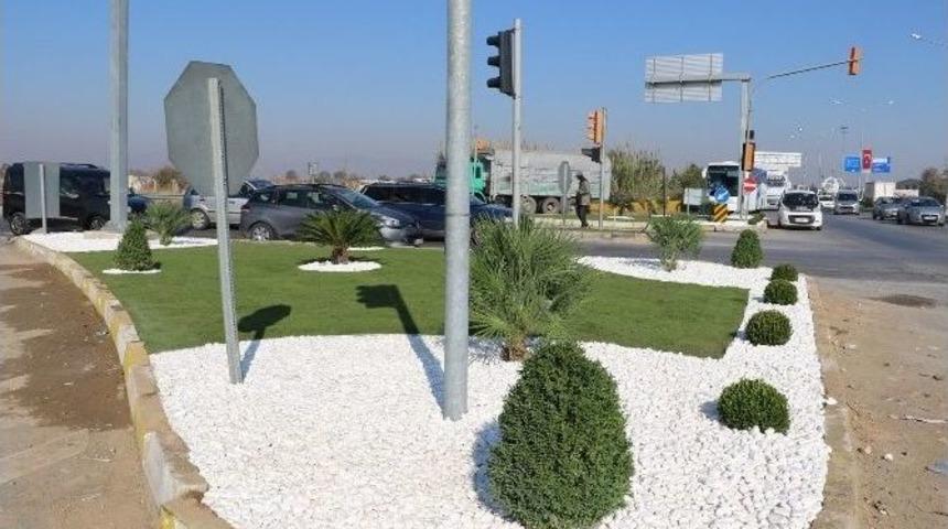 11 Kilometrelik Yola Peyzaj &Ccedil;alışması