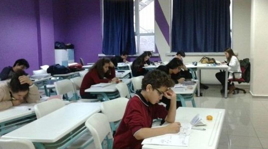 &Ccedil;ınar Kolejinde Matematik Kampı
