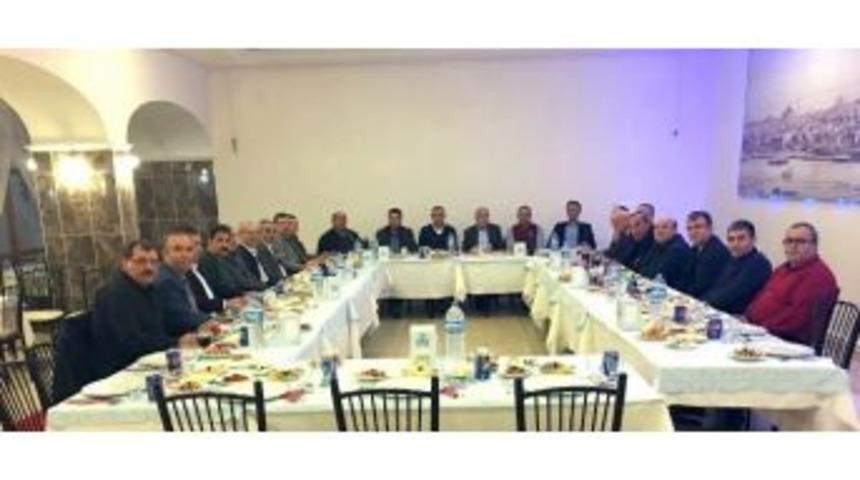 Salihli&rsquo;de Oda Başkanları İstişare Yaptı