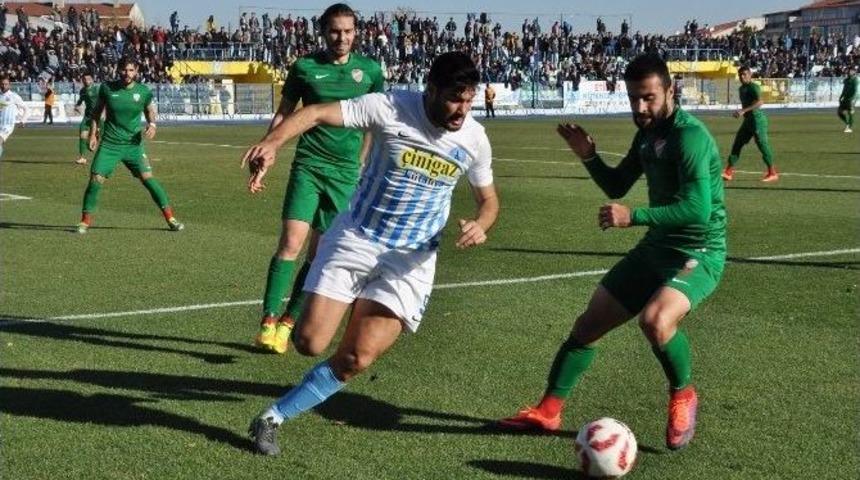 K&uuml;tahyaspor: 3 - Beylerbeyispor: 3