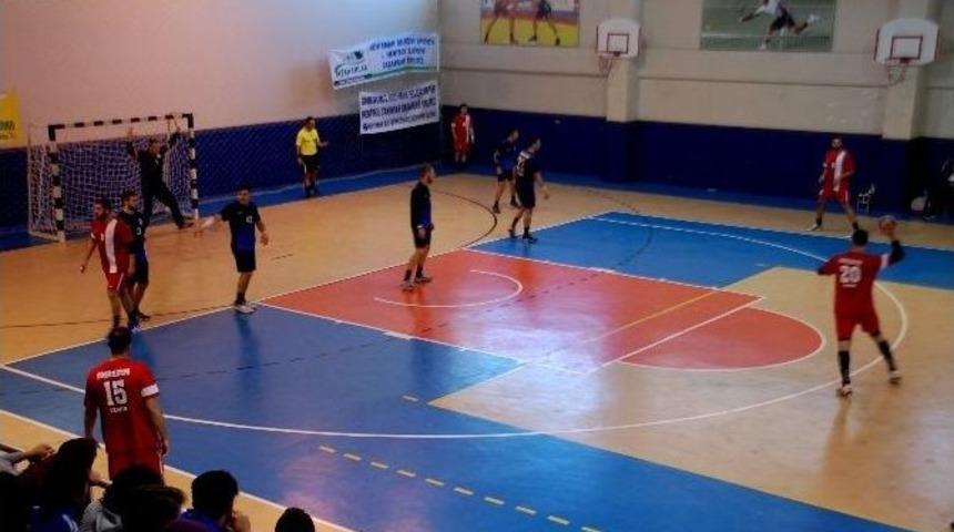 Adıyaman Belediyespor Rakibini Yenmeyi Bildi