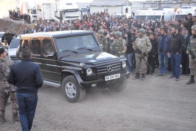 Heyelan Faciası Ile Ilgili 6 Kişi Gözaltına Alındı, 1 Kişi Aranıyor (2)