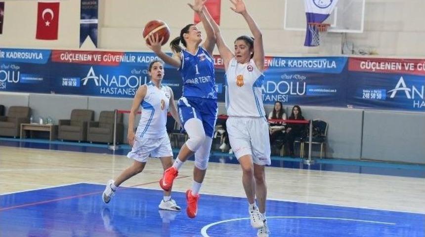 Bornova Becker Spor&rsquo;dan Farklı Galibiyet