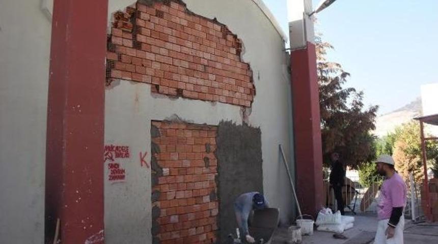 İzmir'de, Cemevine Ait D&uuml;ğ&uuml;n Salonu Krizi Bitmedi