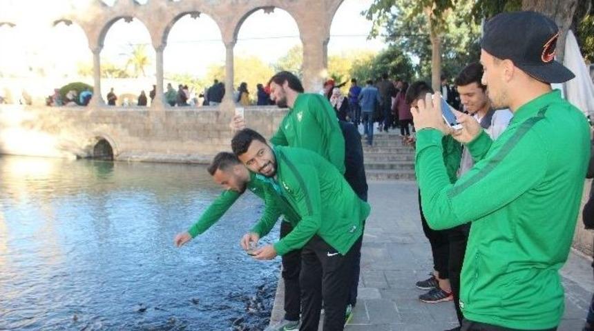 Denizlispor Futbolcuları Balıklıg&ouml;l&rsquo;&uuml; Gezdi