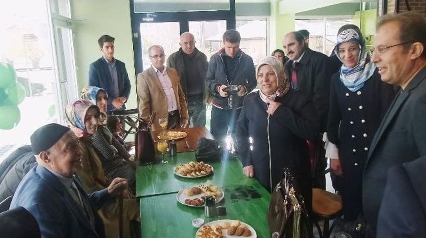 Van&rsquo;da Kayyumun İlk İcraatı