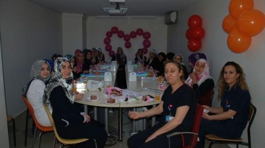 Lokman Hekim Hastanelerinde D&uuml;nya Premat&uuml;reler G&uuml;n&uuml; Kutlandı