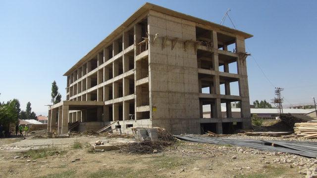 Y&uuml;ksekova Kaymakamı Kaşık&ccedil;ı: Ter&ouml;r&uuml;n tahribatını silmek istiyoruz 2