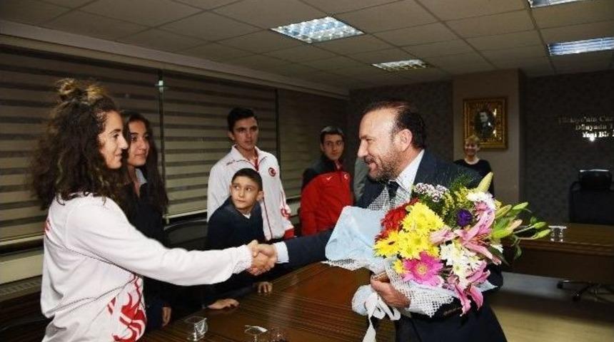 S&uuml;merspor K&uuml;rek Kul&uuml;b&uuml;, Başkan Doğan&rsquo;ı Ziyaret Etti