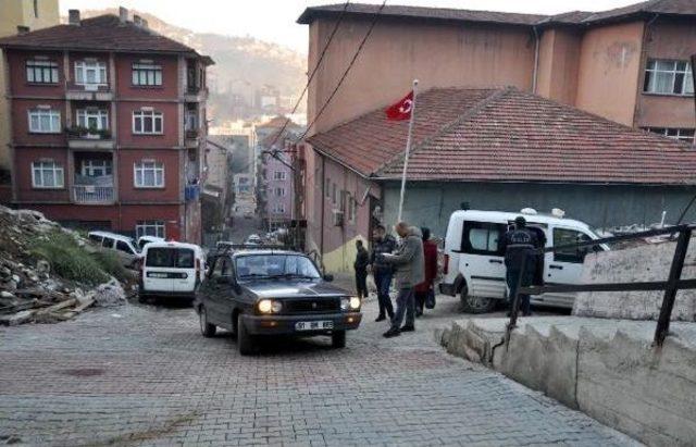 Düzce'de Çalınan Otomobil Zonguldak'ta Bulundu