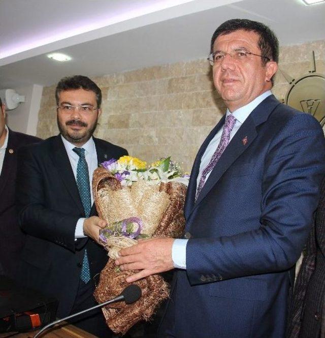 Ekonomi Bakanı Zeybekçi: 