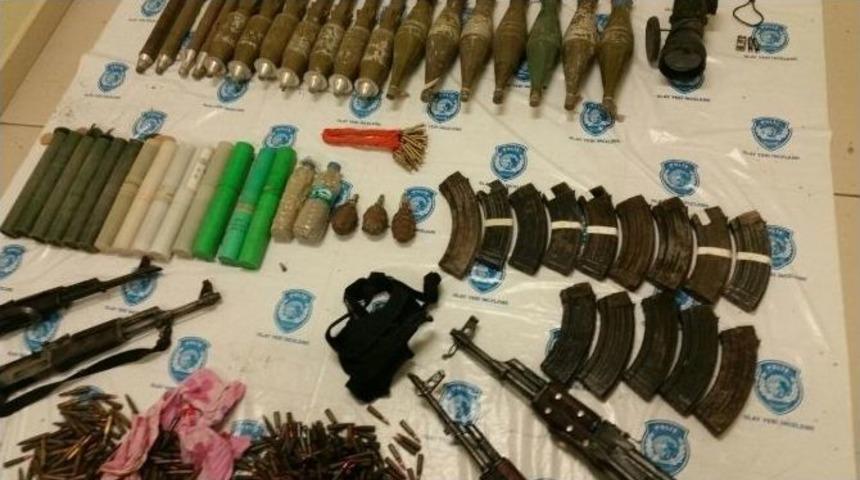 Van&rsquo;da Bir Binada Pkk&rsquo;ya Ait Cephanelik Ele Ge&ccedil;irildi