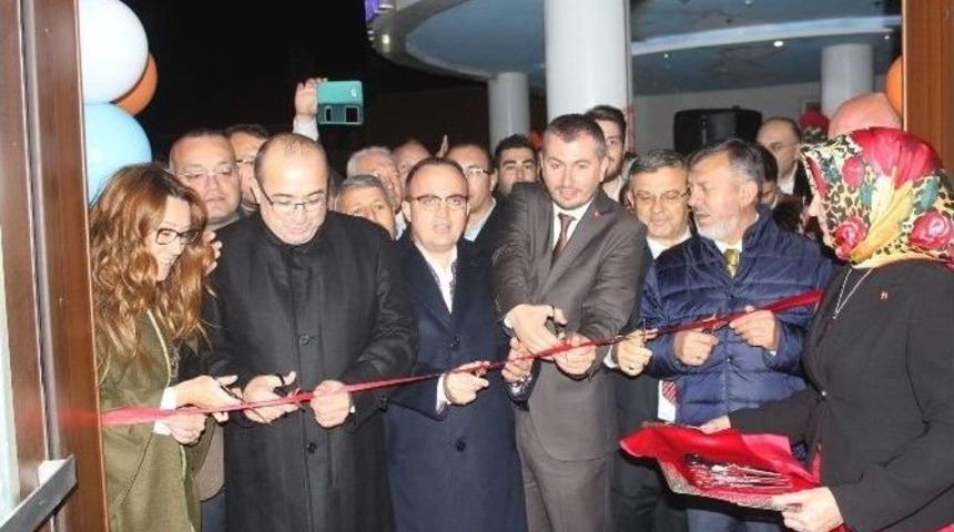 Ak Parti Kepez Belde Başkanlığı Yeni Binasında