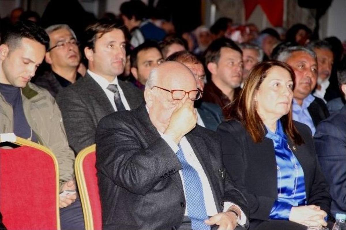 Bakan Nabi Avcı 15 Temmuz Şehitleri İ&ccedil;in Hazırlanan Videoyu İzlerken G&ouml;zyaşlarına Hakim Olamadı