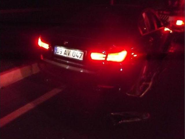 Kaza Sonrası Otomobil Metal Yığınına D&ouml;nd&uuml; 2