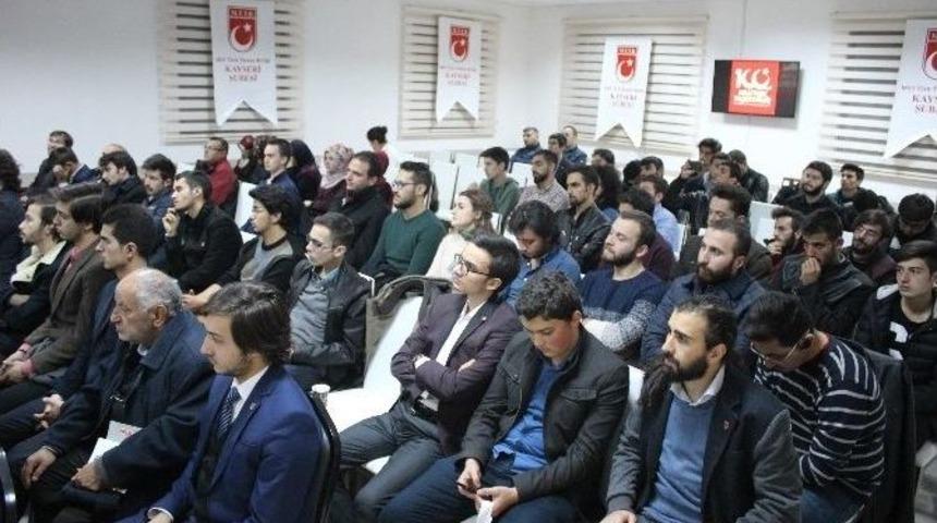 Yapımcı Metin U&ccedil;akan Birlik Vakfı Kayseri Şubesi&rsquo;nde S&ouml;yleşiye Katıldı