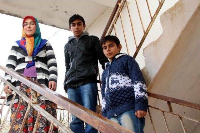 Suudi Arabistan daki T&uuml;rk Iş&ccedil;ilerden Yardım &Ccedil;ağrısı 3