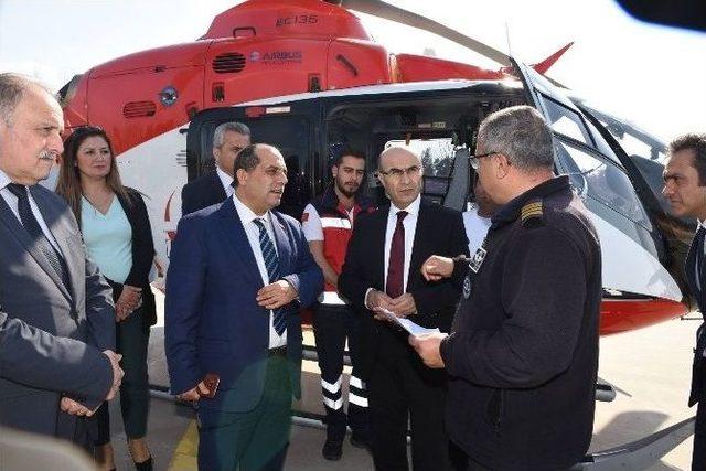 Vali Mahmut Demirtaş, İl Sağlık Müdürlüğü İle 112 Hava Acil Ambulans Helikopter Servisi’nde İncelemelerde Bulundu