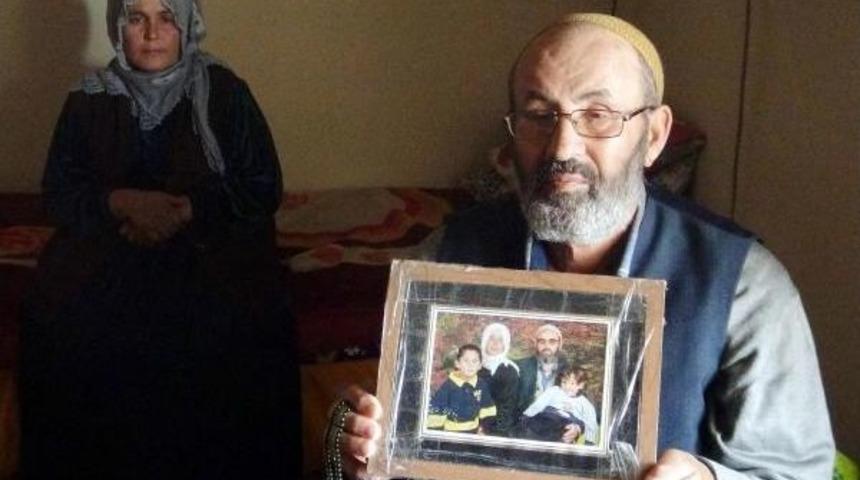 &Ccedil;ocuk Gelin Yapılmak I&ccedil;in Ka&ccedil;ırıldığını &Ouml;ne S&uuml;rd&uuml;ğ&uuml; Kızının Bulunmasını Istiyor