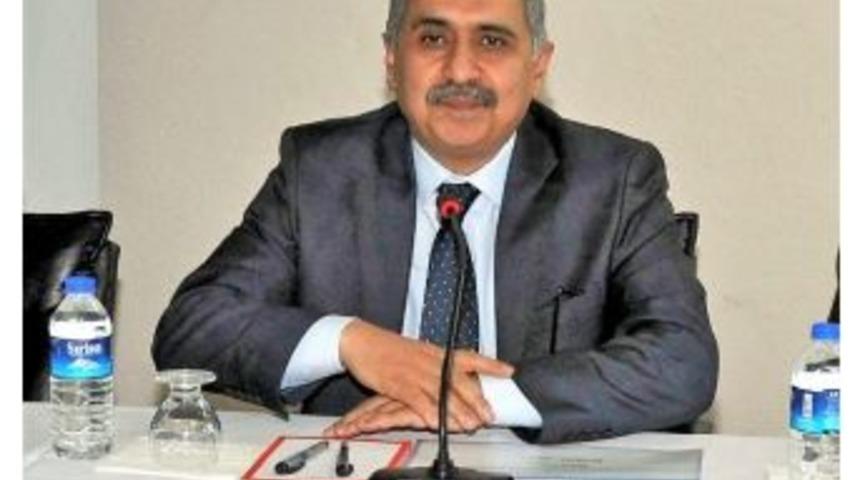 Vali Ko&ccedil;ak Kapılarını Halka A&ccedil;ıyor