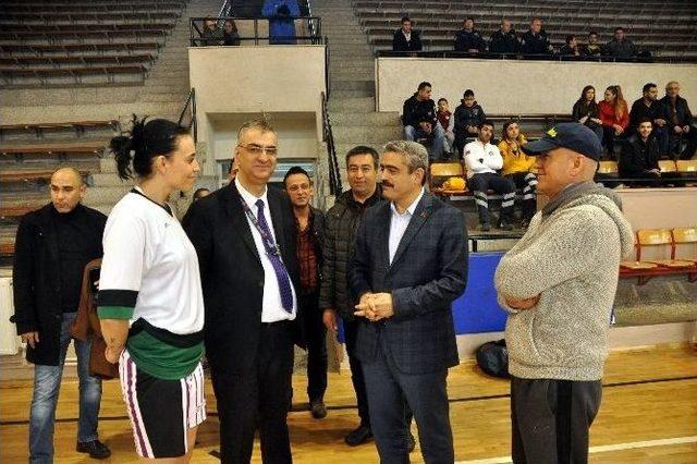 Başkan Alıcık’tan Basketbola Destek 1