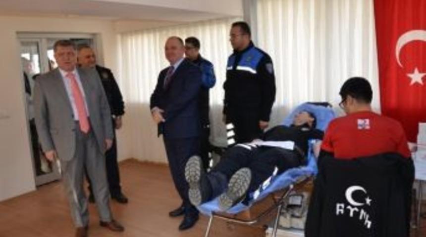 Aydın&rsquo;da Polisler Kan Verdi