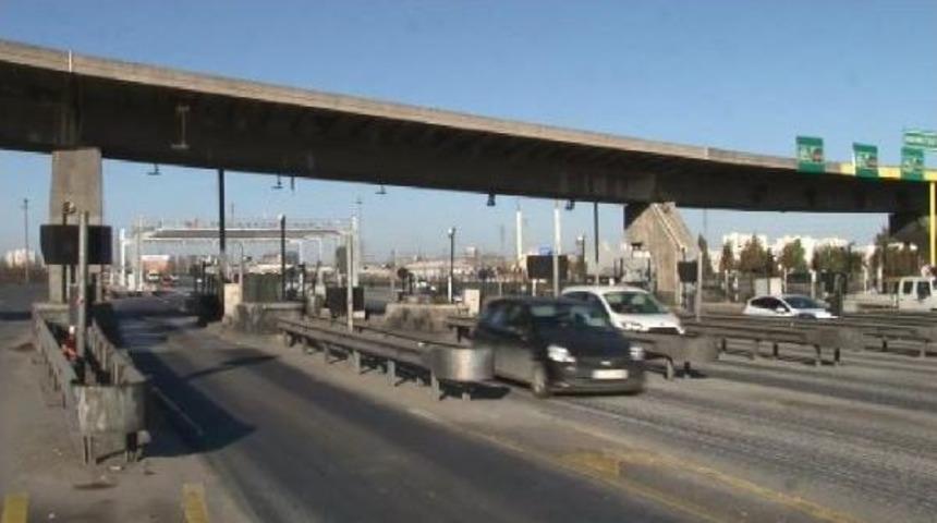 Mahmutbey Gişelerinde Serbest Ge&ccedil;iş Testleri Başladı