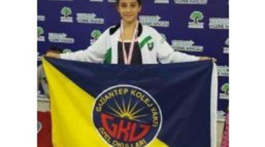 Gkv&rsquo;nin Altın Kulacı Dicle Su Sertpolat &Ccedil;ifte Şampiyonluğu Kaptı
