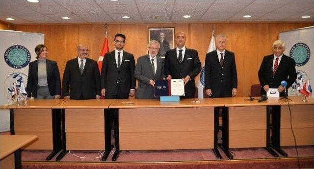 Uludağ &Uuml;niversitesi&rsquo;nin Dev Projesinde İmzalar Atıldı 1