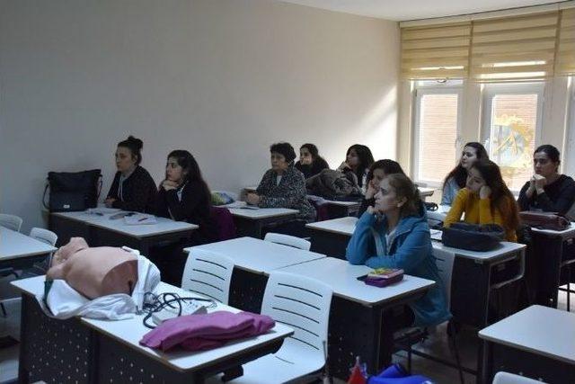 İlkyardım Eğitimleri Yeni Kursiyerlerle Devam Ediyor 1