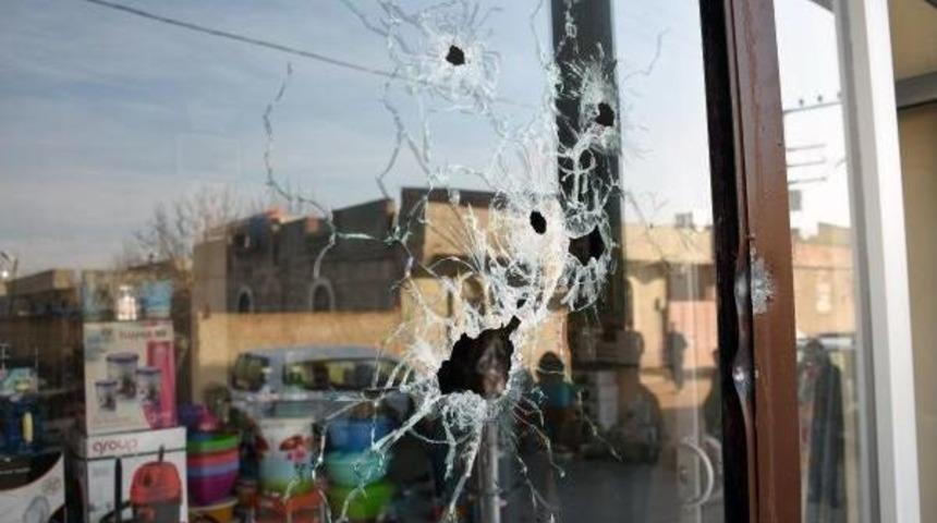 Hilvan'da, Işyerine T&uuml;fekli Saldırı