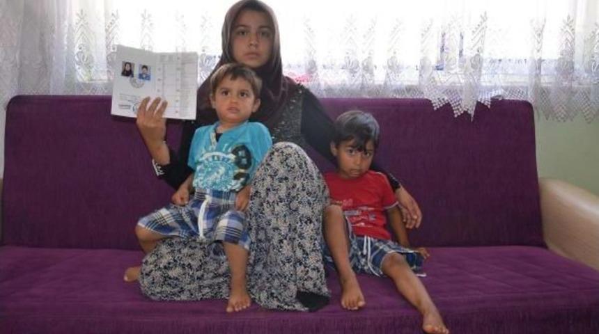 &Ccedil;ıkacak Yasayla Eşine Kavuşacağı G&uuml;n&uuml; Bekliyor