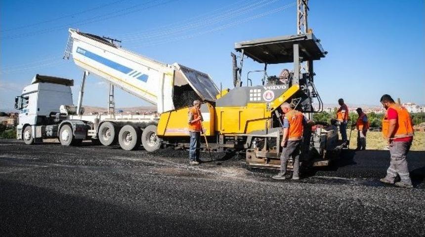 Sincan&rsquo;ın Yol Ve Kaldırımları Yenileniyor