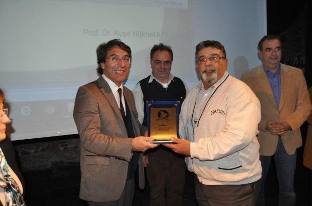 Ayvalıklı Giritliler &lsquo;ada Vatandan Ana Vatana&rsquo; Panelinde Buluştu