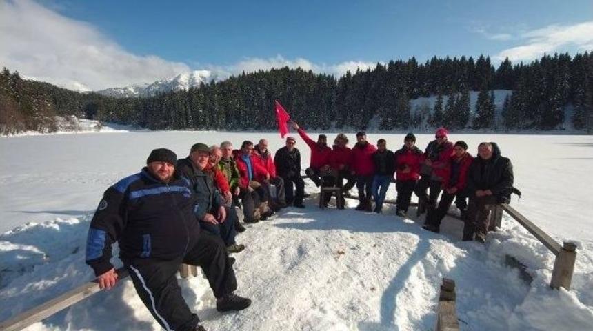 Kar &Uuml;zerinde Muhlama Keyfi