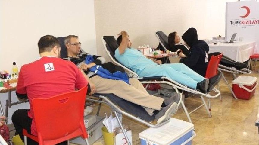 Medova&rsquo;dan Kızılay&rsquo;a Destek