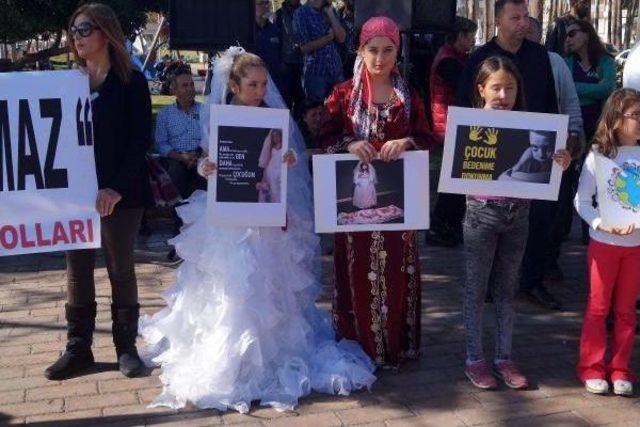 Chp'li Kadınlardan Önergeye Protesto