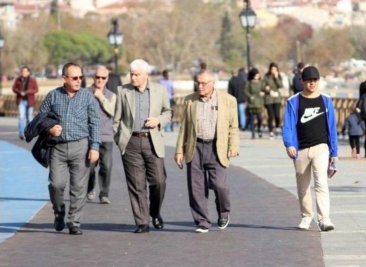 Günlerdir Boştu Şimdi İse Tıklım Tıklım G3