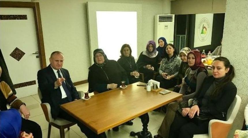 Başkan Keleş Kadın Kolları İle Biraraya Geldi