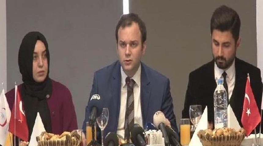 Halk Sağlığı M&uuml;d&uuml;r&uuml; G&uuml;ner:: Aile Hekimini Ya D&uuml;kkanın Ya Da Caminin Altında Arıyoruz