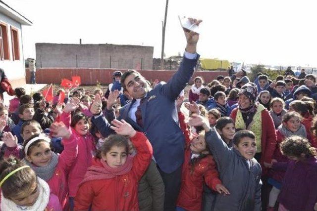 Oğlunun Sünnetinde Toplanan Parayla Okul Yaptırdı 3