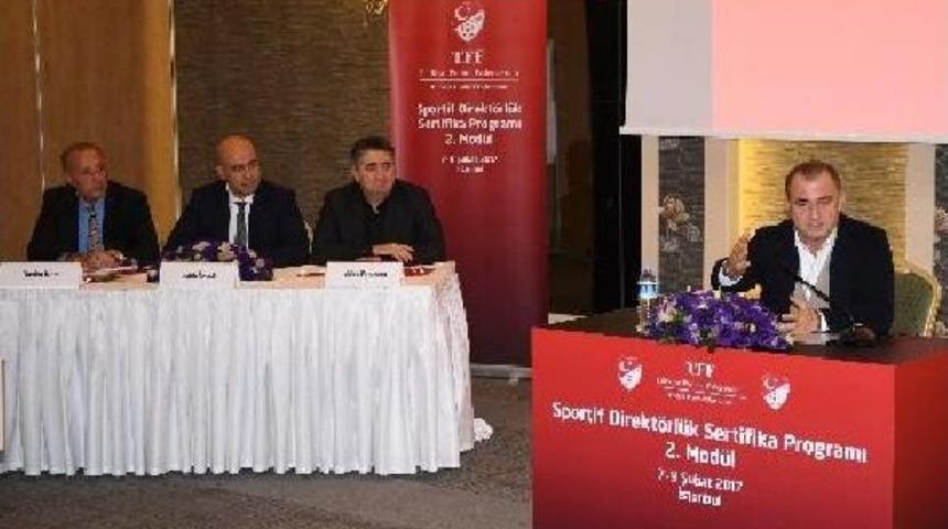 Fatih Terim: "profesyonel Futbol Y&ouml;neticilerine B&uuml;y&uuml;k Ihtiya&ccedil; Var"