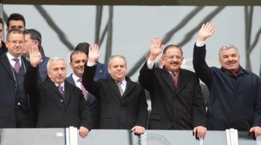 Spor Bakanı Kılı&ccedil; Saha Olayları Konusunda: "y&ouml;neticiler Dahil Herkes Sorumluluğunu Bilmeli" (2)